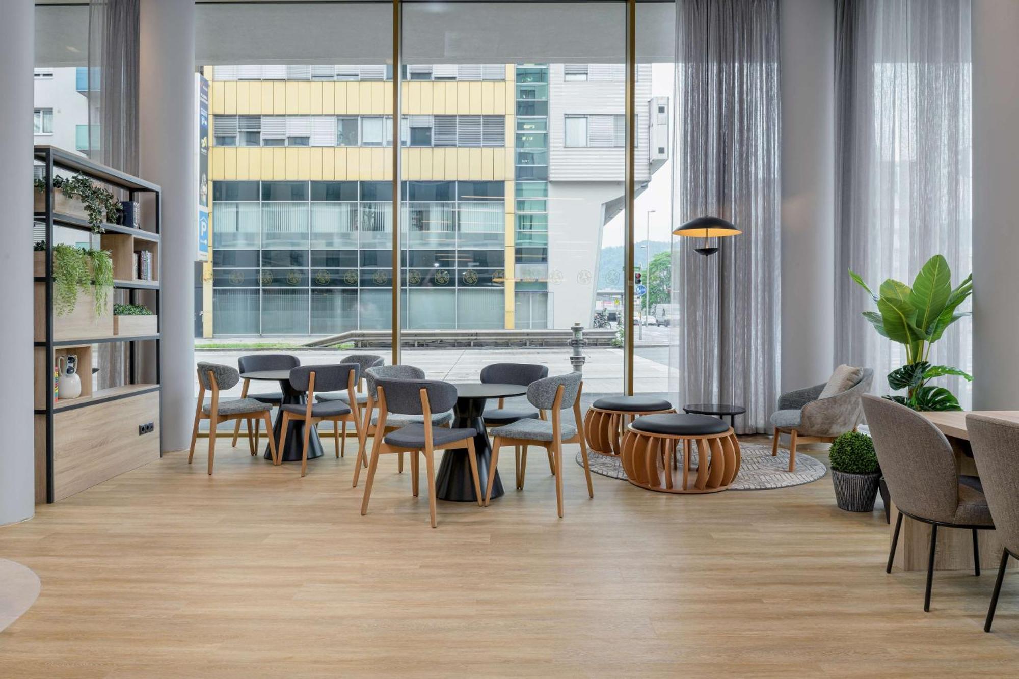 Radisson Hotel Graz Buitenkant foto
